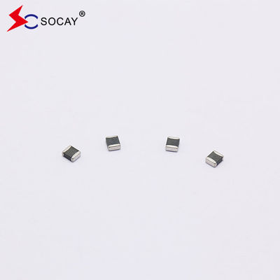 Mehrschichtiger Keramikchip-Varistor SV0402E9R0G0B SMD-Typ Zinkoxid-Varistor